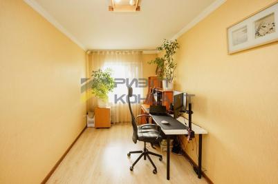 Продажа квартиры Омск.&nbsp;5 Армии ул., , 71