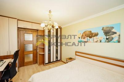 Продажа квартиры Омск.&nbsp;5 Армии ул., , 71