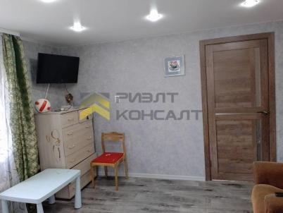 Продажа дома Омск. 10 лет Октября ул., 192к1 Продажа дома Омск. 10 лет Октября ул., 192к1