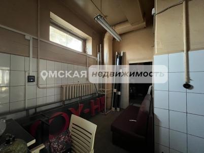 Аренда торговой площади Омск. 4-я Заречная улица 2А Аренда торговой площади Омск. 4-я Заречная улица 2А