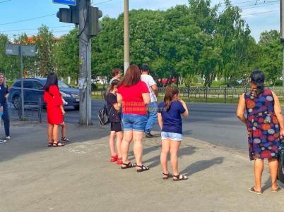 Аренда торговой площади Омск. улица Богдана Хмельницкого 160 Аренда торговой площади Омск. улица Богдана Хмельницкого 160