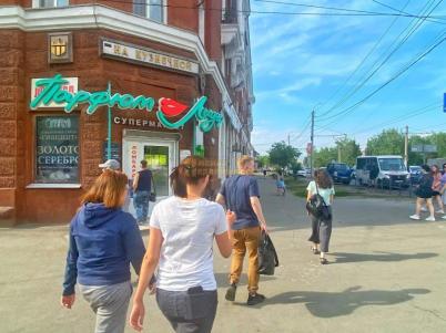 Аренда торговой площади Омск. улица Богдана Хмельницкого 160 Аренда торговой площади Омск. улица Богдана Хмельницкого 160