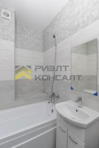 Продажа квартиры Омск. Взлетная ул., 11/1