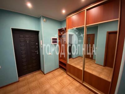 Продажа квартиры Омск.&nbsp;5-й микрорайон, Комарова проспект, 14к1