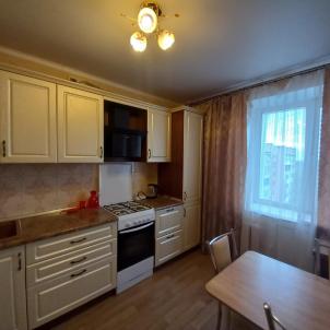 Продажа квартиры Омск. улица Челюскинцев 102к1 Продажа квартиры Омск. улица Челюскинцев 102к1