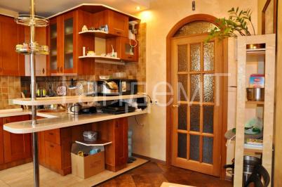 Продажа квартиры Омск. Омская, 77к2 Продажа квартиры Омск. Омская, 77к2