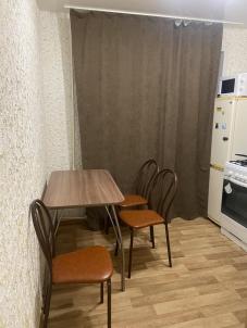 Аренда квартиры Омск. улица Серова 1г Аренда квартиры Омск. улица Серова 1г