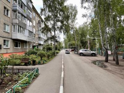 Продажа квартиры Омск. Заозёрный, Бархатовой, 8 Продажа квартиры Омск. Заозёрный, Бархатовой, 8