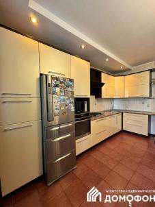 Продажа квартиры Омск. Комарова проспект, 17к2