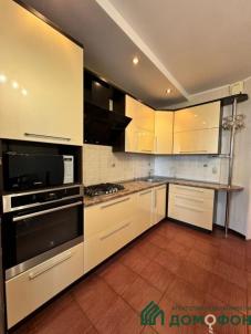 Продажа квартиры Омск. Комарова проспект, 17к2