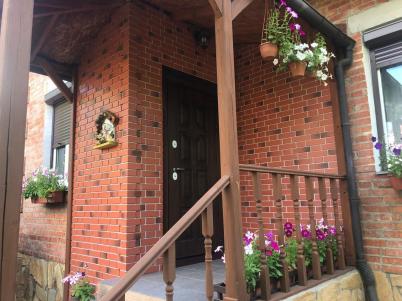 Продажа коттеджа Омск. 12-я Любинская улица 72 Продажа коттеджа Омск. 12-я Любинская улица 72