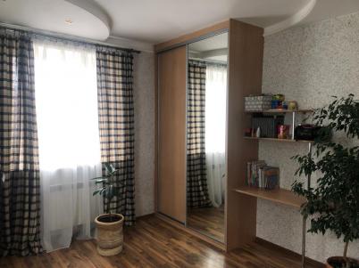 Продажа коттеджа Омск. 12-я Любинская улица 72 Продажа коттеджа Омск. 12-я Любинская улица 72