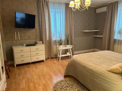 Продажа коттеджа Омск. 12-я Любинская улица 72 Продажа коттеджа Омск. 12-я Любинская улица 72