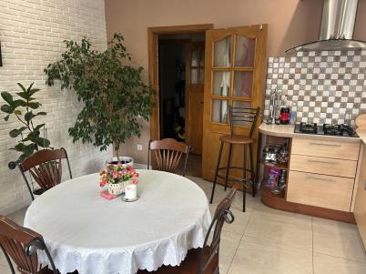Продажа коттеджа Омск. 12-я Любинская улица 72 Продажа коттеджа Омск. 12-я Любинская улица 72