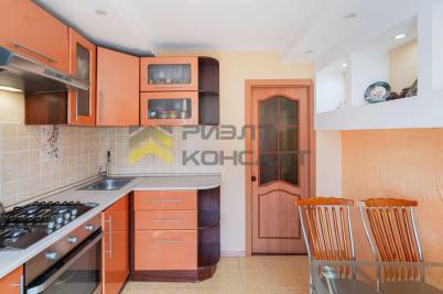 Продажа квартиры Омск. улица Блюхера, 22