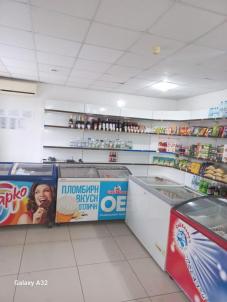 Продажа коммерческой недвижимости Кормиловский. село Борки. ул Советская, 19а Продажа коммерческой недвижимости Кормиловский. село Борки. ул Советская, 19а