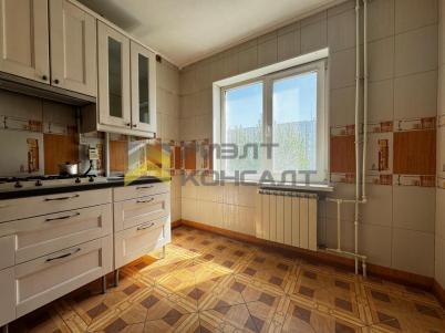 Продажа квартиры Омск. улица Лукашевича, 27