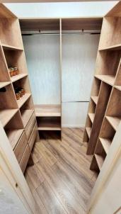 Продажа квартиры Омск. Прибрежный-2, Перелета, 28