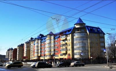 Продажа машиноместа Омск. улица 10 лет Октября 43