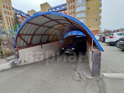 Продажа машиноместа Омск. улица 10 лет Октября 43
