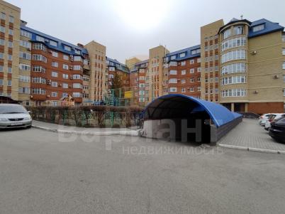 Продажа машиноместа Омск. улица 10 лет Октября 43