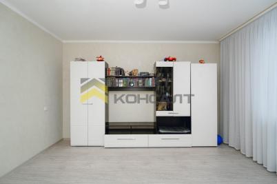 Продажа квартиры Омск. улица Леонида Маслова, 1 Продажа квартиры Омск. улица Леонида Маслова, 1