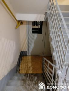 Продажа квартиры Омск. 2-й микрорайон, Волгоградская, 32 Продажа квартиры Омск. 2-й микрорайон, Волгоградская, 32