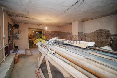 Продажа коммерческой недвижимости Омск. проспект Карла Маркса, 18/1