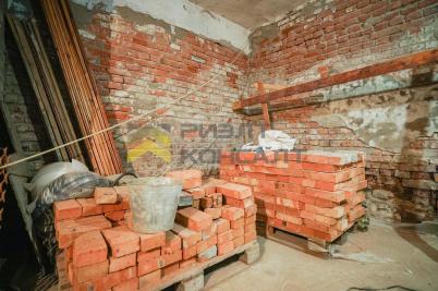 Продажа коммерческой недвижимости Омск. проспект Карла Маркса, 18/1