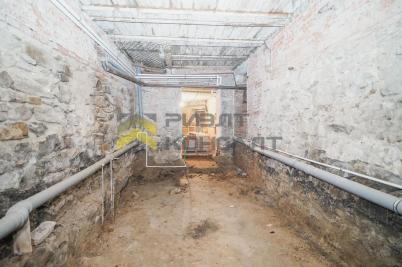 Продажа коммерческой недвижимости Омск. проспект Карла Маркса, 18/1