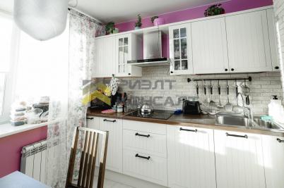 Продажа квартиры Омск. улица 50 лет Октября, 118 Продажа квартиры Омск. улица 50 лет Октября, 118
