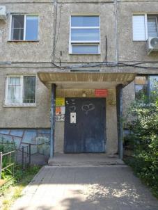 Продажа квартиры Омск. Городок Нефтяников, Мамина-Сибиряка, 15 Продажа квартиры Омск. Городок Нефтяников, Мамина-Сибиряка, 15