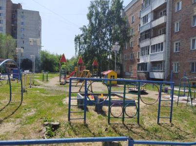 Продажа квартиры Омск. Городок Нефтяников, Мамина-Сибиряка, 15 Продажа квартиры Омск. Городок Нефтяников, Мамина-Сибиряка, 15