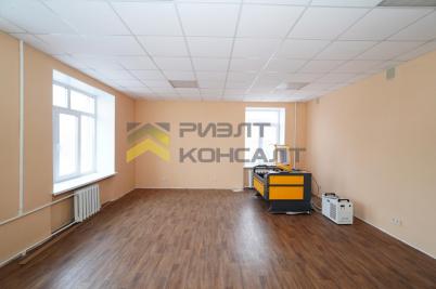 Продажа коммерческой недвижимости Омск. улица Учебная, 199Б Продажа коммерческой недвижимости Омск. улица Учебная, 199Б