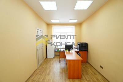 Продажа коммерческой недвижимости Омск. улица Учебная, 199Б Продажа коммерческой недвижимости Омск. улица Учебная, 199Б