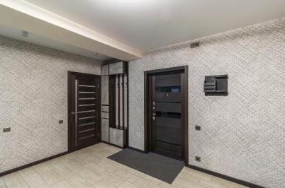Продажа квартиры Омск. ул Комарова, 11/3 Продажа квартиры Омск. ул Комарова, 11/3