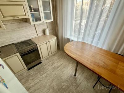 Продажа квартиры Омск. Комарова проспект, 27к4