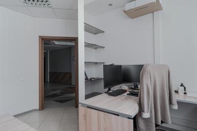 Продажа офиса Омск. проспект Комарова 11к1 Продажа офиса Омск. проспект Комарова 11к1