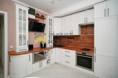Продажа квартиры Омск. бульвар М.М.Кузьмина, 5 Продажа квартиры Омск. бульвар М.М.Кузьмина, 5