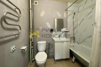 Продажа квартиры Омск. улица Верхнеднепровская, 275, к.4