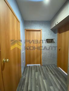 Продажа квартиры Омск. улица Верхнеднепровская, 275, к.4