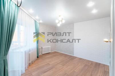 Продажа квартиры Омск. улица Вострецова, 5/2