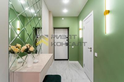 Продажа квартиры Омск. улица Вострецова, 5/2