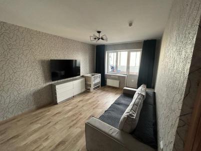 Продажа квартиры Омск. проезд. Амурский 1-й, 5к2