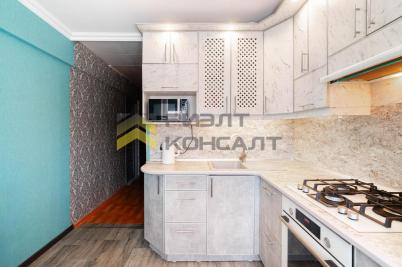 Продажа квартиры Омск. улица Дианова, 8/5