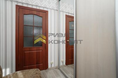 Продажа квартиры Омск. городок 18-й Военный, 187