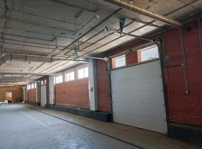 Продажа машиноместа Омск. 4-я Северная улица 6 Продажа машиноместа Омск. 4-я Северная улица 6