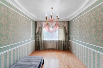 Продажа коттеджа Омск. 11-я Северная улица 121 Продажа коттеджа Омск. 11-я Северная улица 121