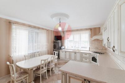 Продажа коттеджа Омск. 11-я Северная улица 121 Продажа коттеджа Омск. 11-я Северная улица 121