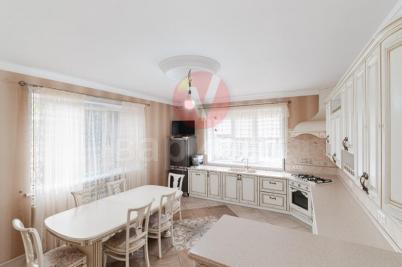 Продажа коттеджа Омск. 11-я Северная улица 121 Продажа коттеджа Омск. 11-я Северная улица 121